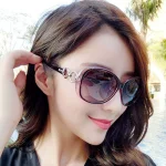 عینک آفتابی زنانه کلاسیک مدل بیضی کوچک کد A109